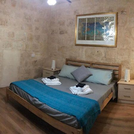 דירות Floriana Cosy Townhouse מראה חיצוני תמונה